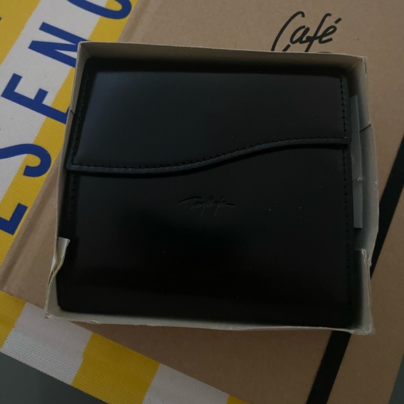 Antique/Authentic THIERRY MUGLER Leather Wallet, In Box - Picture 8 of 10